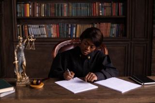 Saisie commissaire de justice, biens saisissables et exclus